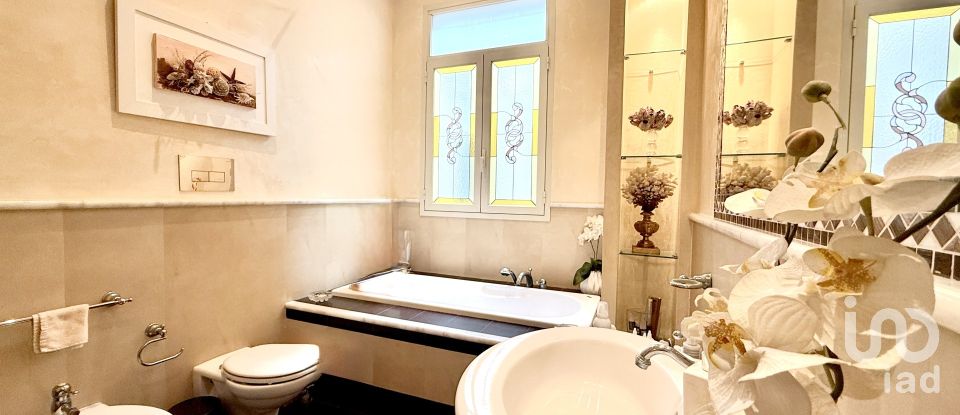 Three-room apartment of 120 m² in Siracusa (96100)