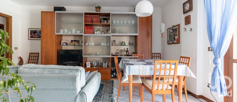 Appartamento 7 locali di 110 m² a Ponsacco (56038)