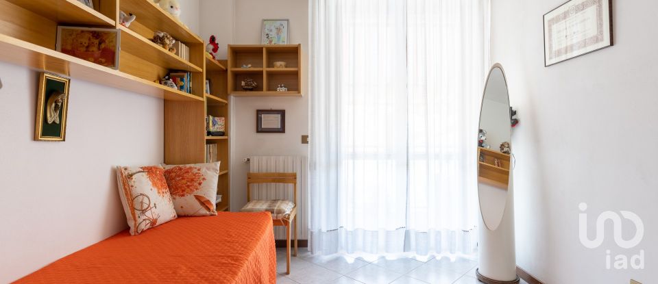 Appartamento 7 locali di 110 m² a Ponsacco (56038)