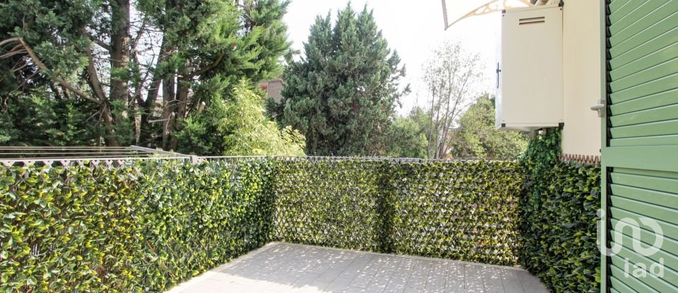 Trilocale di 127 m² a Assisi (06081)