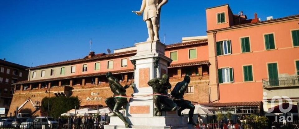 Apartment 6 rooms of 110 m² in Livorno (57122)