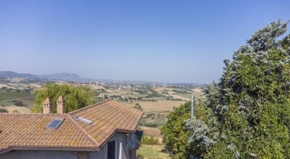 Casa indipendente / Villa 12 locali di 500 m² in San Clemente (47832)