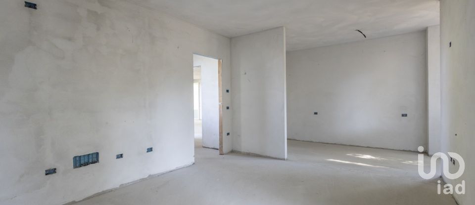 Casa indipendente / Villa 12 locali di 500 m² in San Clemente (47832)