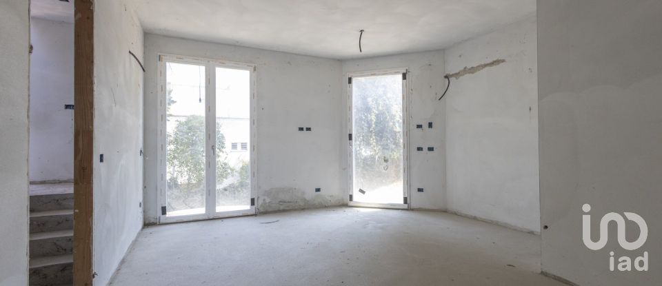 Casa indipendente / Villa 12 locali di 500 m² in San Clemente (47832)