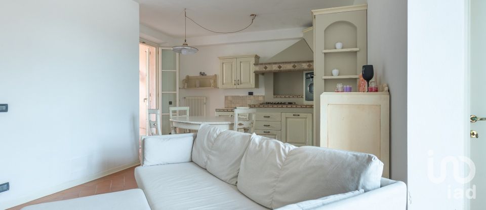 Appartamento 5 locali di 95 m² a Calcinaia (56012)