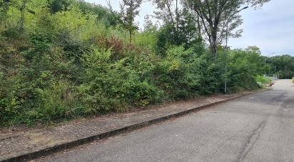 Terreno di 999 m² in Godiasco (27052)