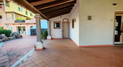 Negozio / locale commerciale di 75 m² in Arzachena (07021)