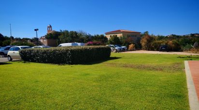 Shop / premises commercial of 75 m² in Arzachena (07021)