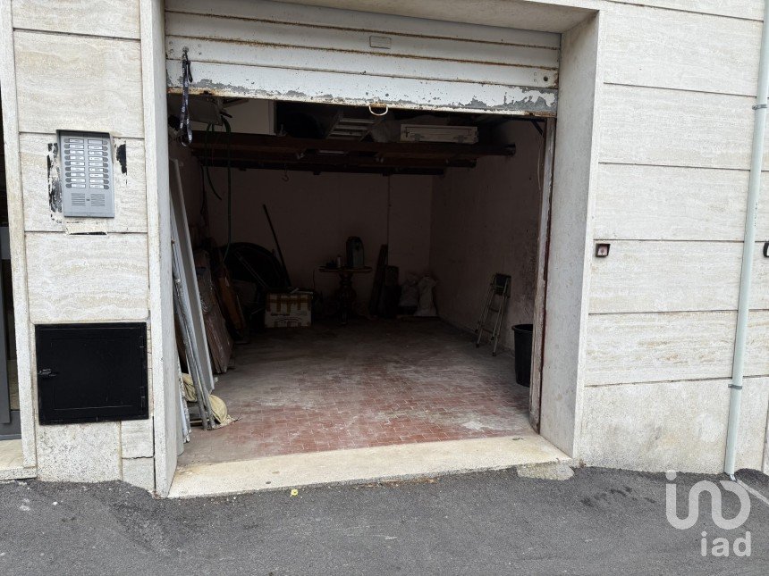 Appartamento 5 locali di 99 m² a Pisoniano (00020)