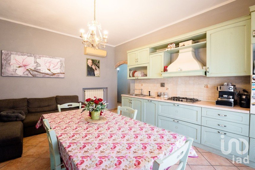 Quadrilocale di 75 m² a Prato (59100)