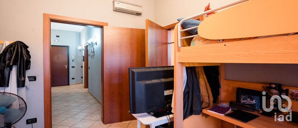 Quadrilocale di 75 m² a Prato (59100)