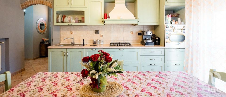 Quadrilocale di 75 m² a Prato (59100)