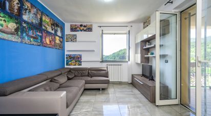 Appartamento 5 locali di 80 m² a Genova (16162)