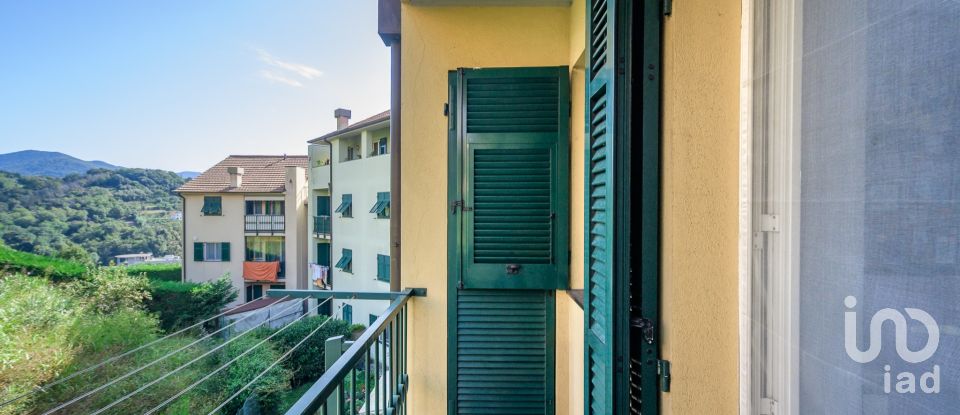 Apartment 5 rooms of 80 m² in Genova (16162)