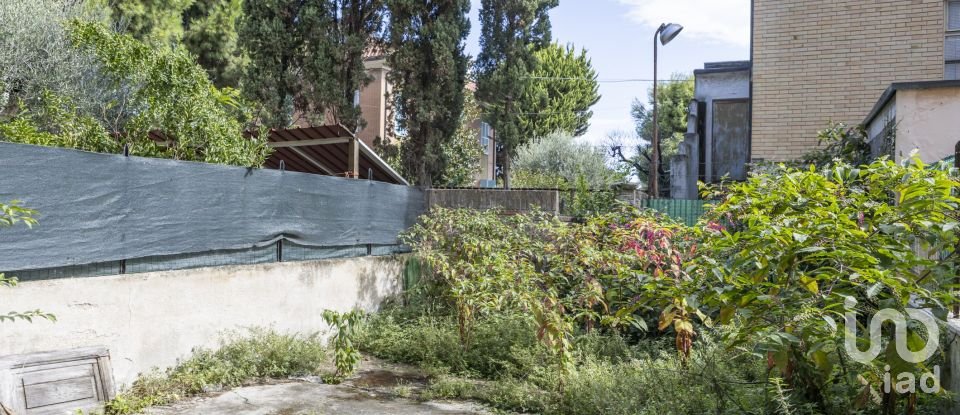 Casa indipendente / Villa 15 locali di 226 m² in Civitanova Marche (62012)