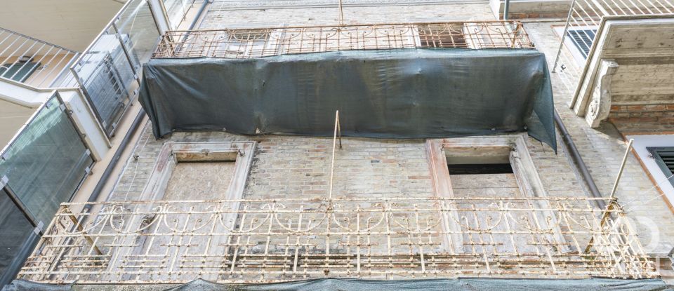 Casa indipendente / Villa 15 locali di 226 m² in Civitanova Marche (62012)