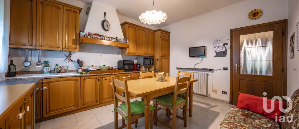 Casale 4 locali di 137 m² in Ostellato (44020)