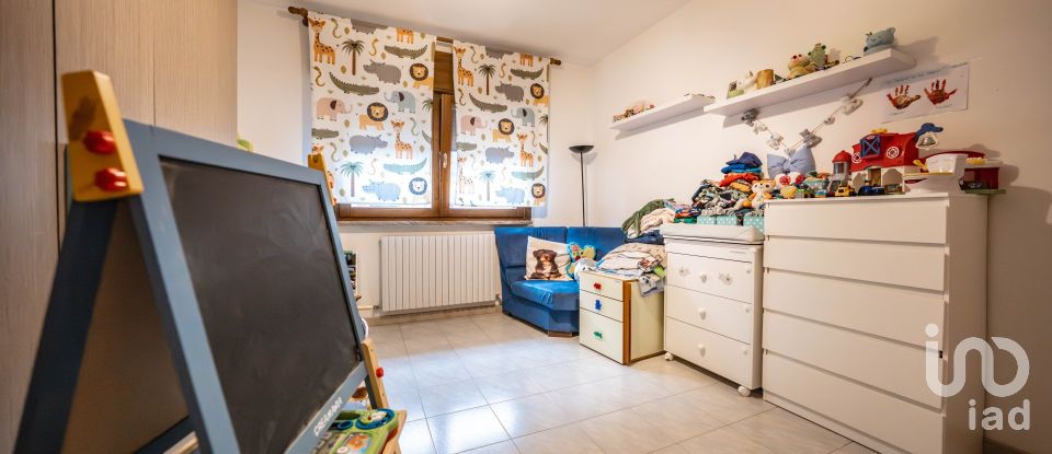 Casale 4 locali di 137 m² in Ostellato (44020)