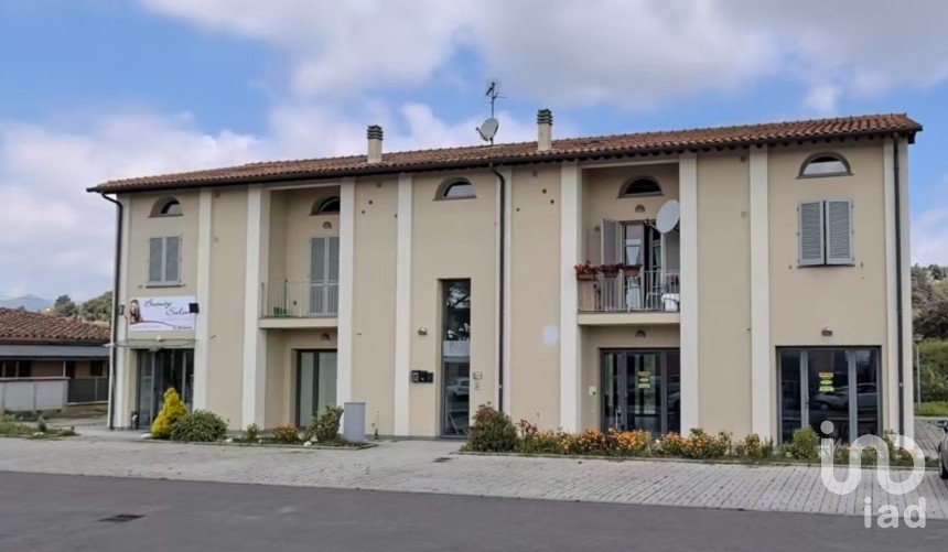 Four-room apartment of 83 m² in Santa Maria a Monte (56020)