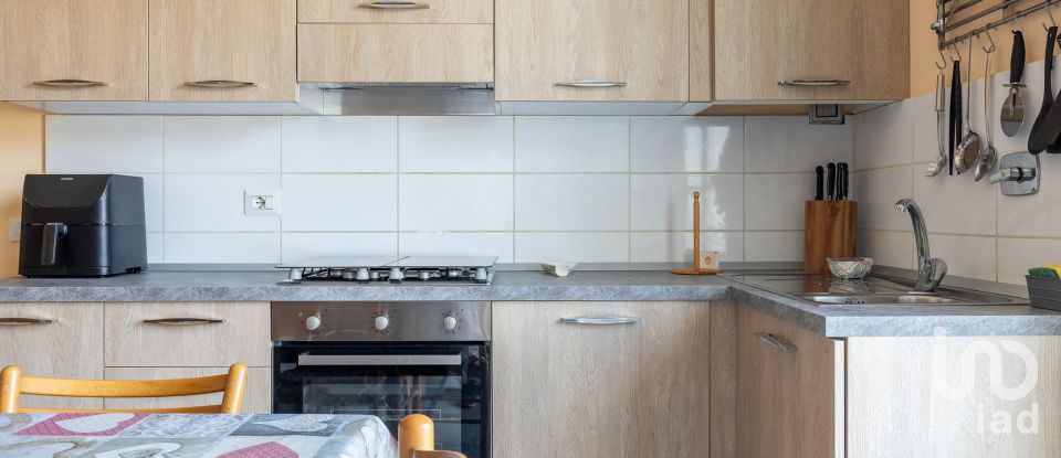 Four-room apartment of 83 m² in Santa Maria a Monte (56020)