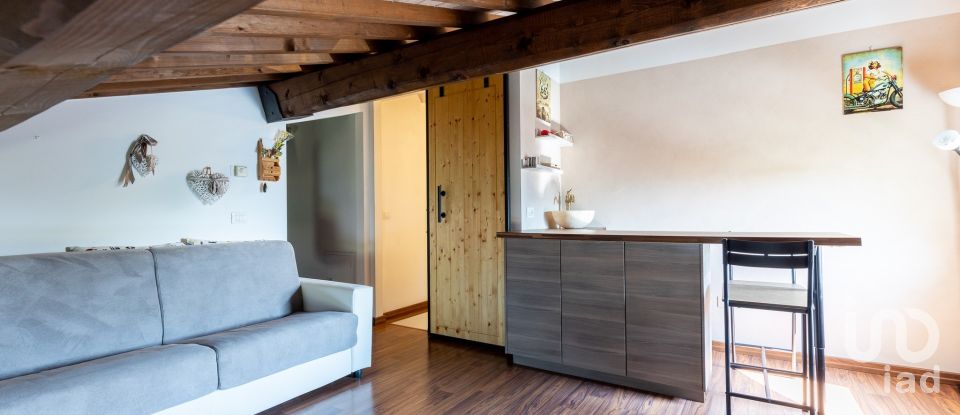 Four-room apartment of 83 m² in Santa Maria a Monte (56020)