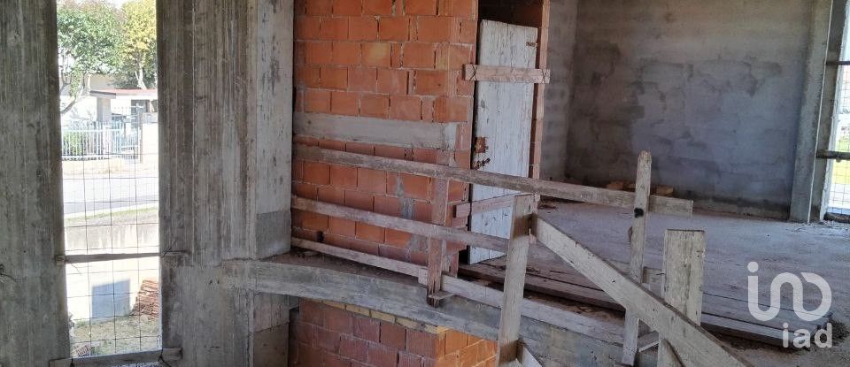 Casa indipendente 0 locali di 2.460 m² in Montegranaro (63812)