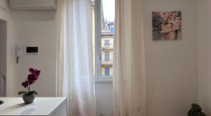 One-room apartment of 30 m² in Milano (20123)