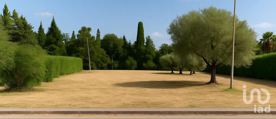 Terreno di 645 m² in Roseto degli Abruzzi (64026)