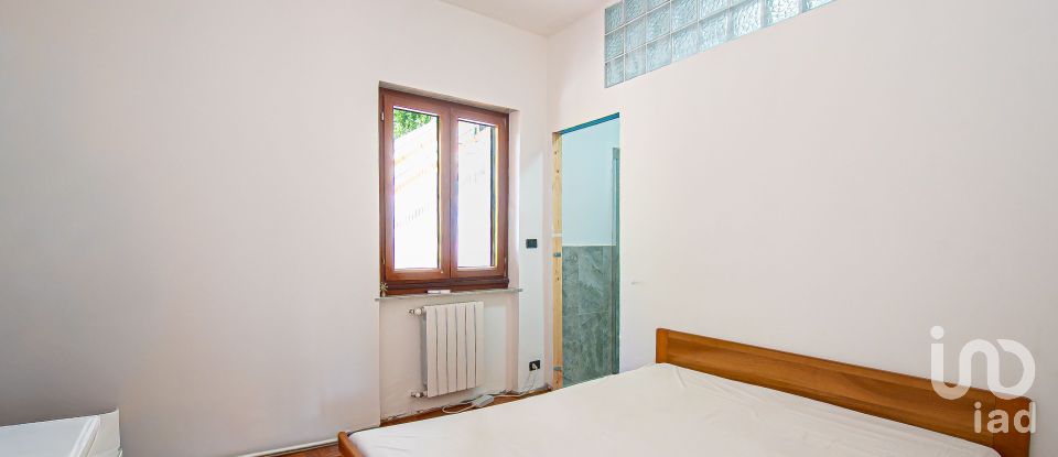 Villa Bifamiliare 13 locali di 190 m² in Ceranesi (16014)