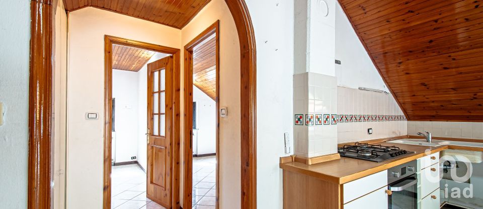 Villa Bifamiliare 13 locali di 190 m² in Ceranesi (16014)