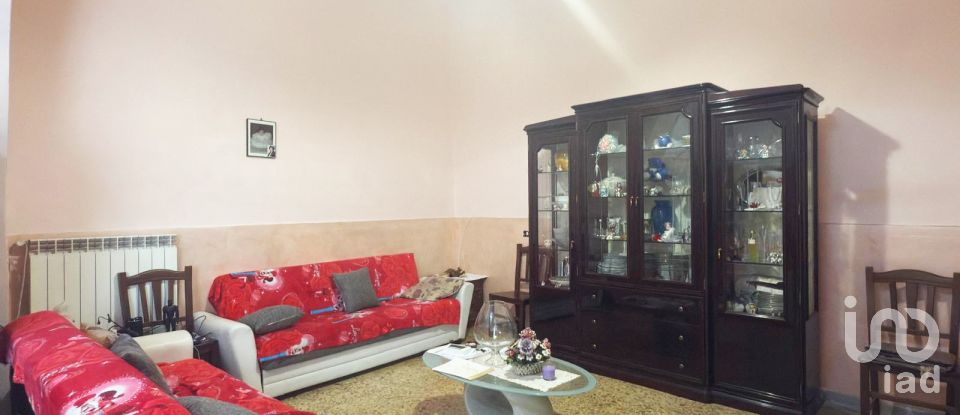 Bilocale di 80 m² a Afragola (80021)