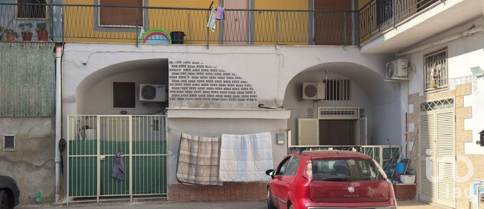 Bilocale di 80 m² a Afragola (80021)