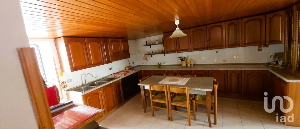 House 7 rooms of 110 m² in Serra d'Aiello (87030)