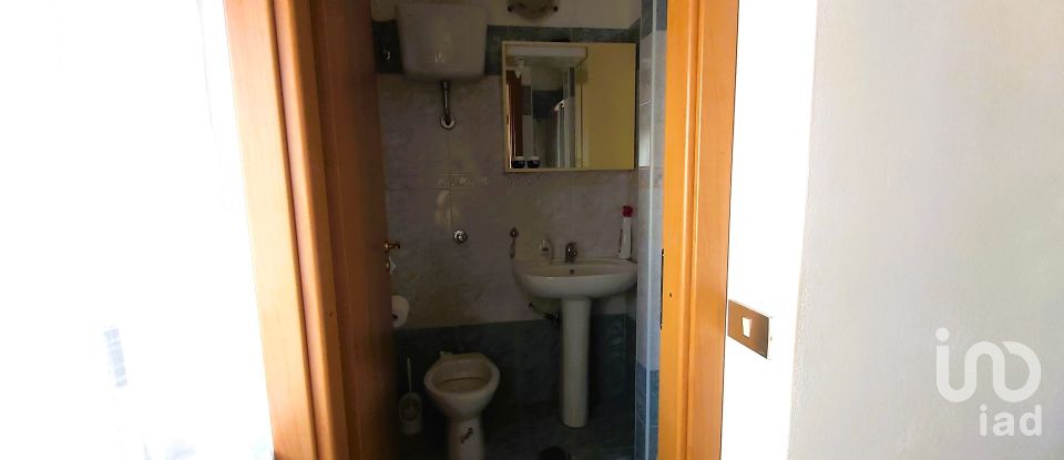 House 7 rooms of 110 m² in Serra d'Aiello (87030)