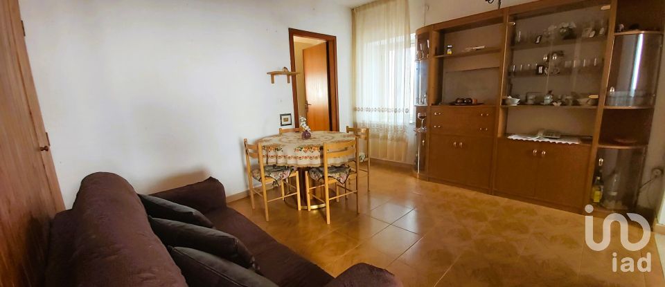 House 7 rooms of 110 m² in Serra d'Aiello (87030)