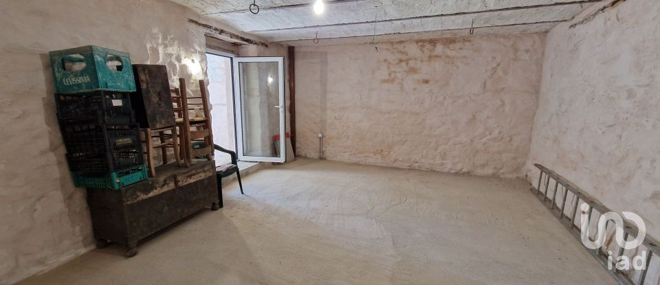 Village house 7 rooms of 70 m² in Alanno (65020)