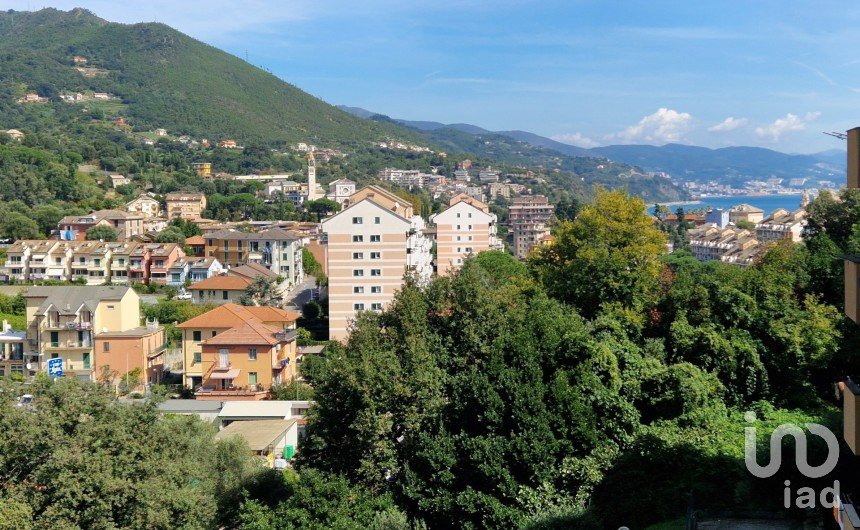 Appartamento 5 locali di 86 m² a Arenzano (16011)