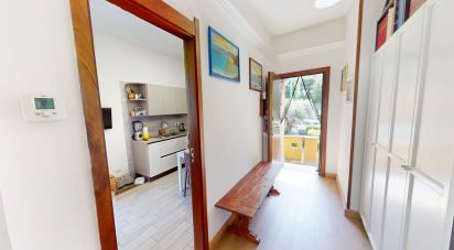 Appartamento 5 locali di 86 m² a Arenzano (16011)