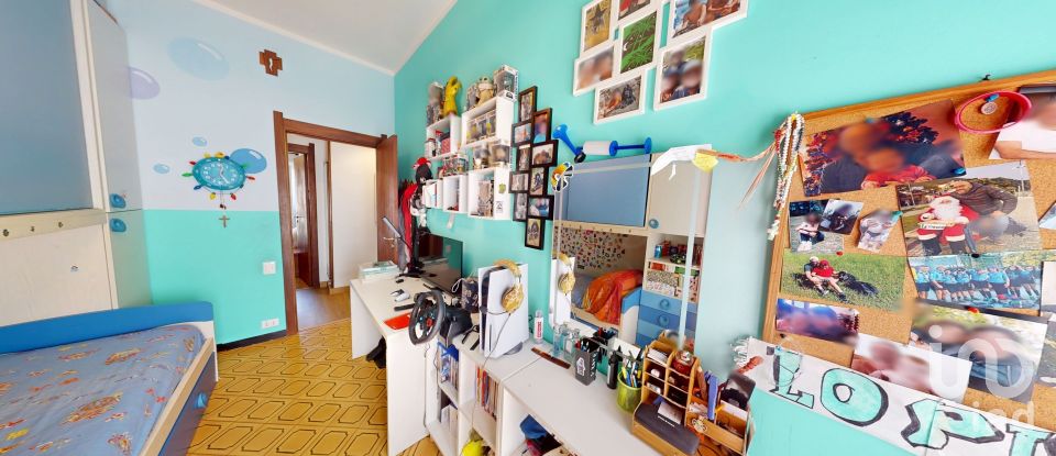 Appartamento 5 locali di 86 m² a Arenzano (16011)