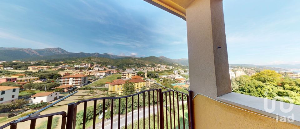 Appartamento 5 locali di 86 m² a Arenzano (16011)