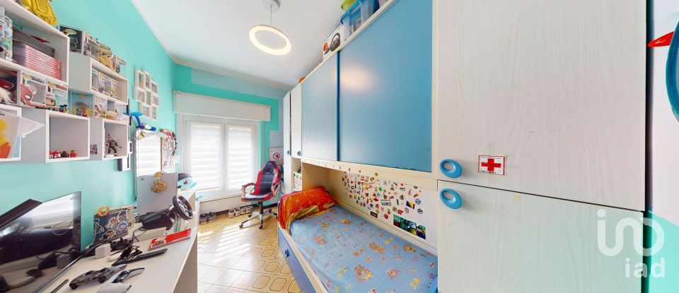 Appartamento 5 locali di 86 m² a Arenzano (16011)