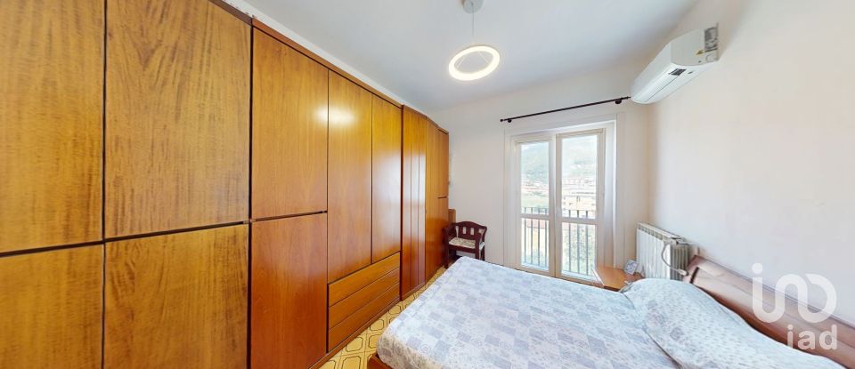 Appartamento 5 locali di 86 m² a Arenzano (16011)