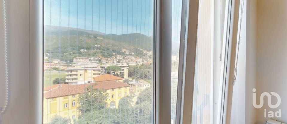 Appartamento 5 locali di 86 m² a Arenzano (16011)
