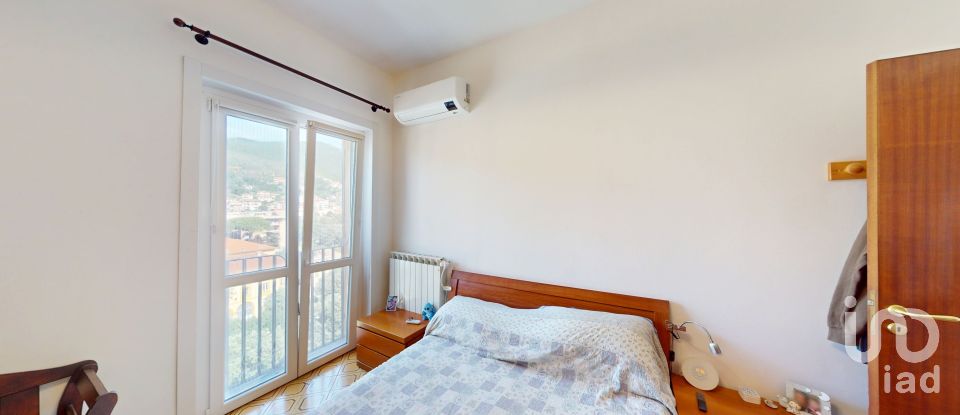 Appartamento 5 locali di 86 m² a Arenzano (16011)