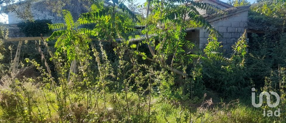 Terreno di 2.147 m² in Castellalto (64020)