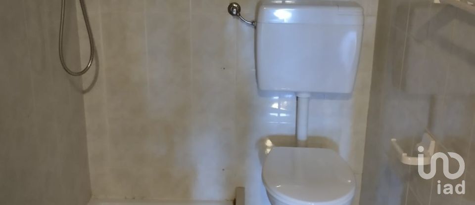 Casa di paese 14 locali di 220 m² in Colledara (64042)