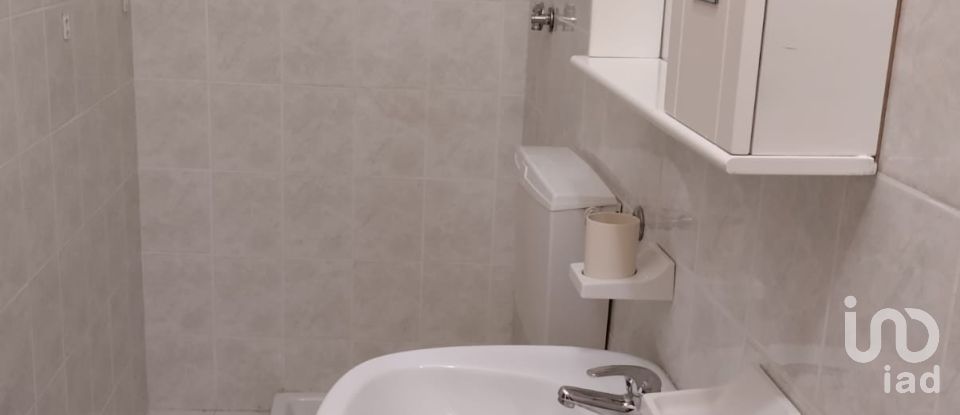 Casa di paese 14 locali di 220 m² in Colledara (64042)