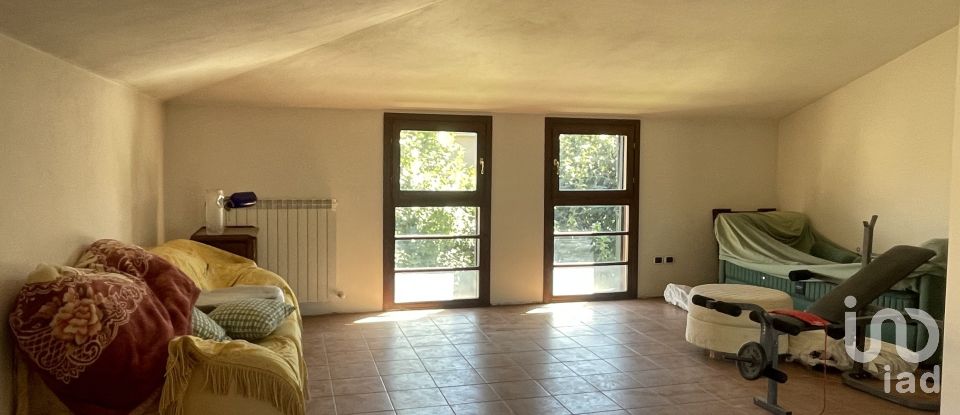 Traditional house 9 rooms of 195 m² in Arezzo (52100)