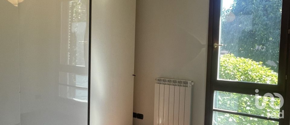 Traditional house 9 rooms of 195 m² in Arezzo (52100)