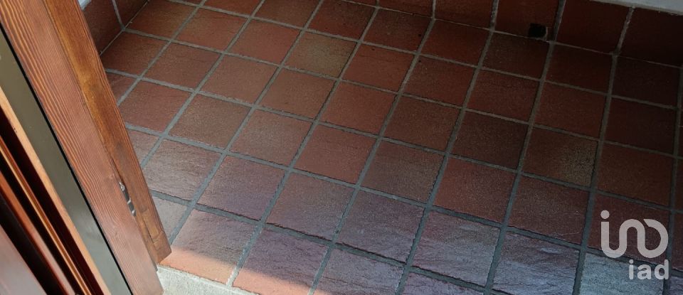 Casale 5 locali di 196 m² in Gambolò (27033)